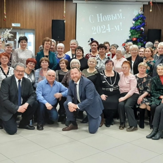 Организаторы встречи собрали добровольных помощниц со всего Берёзовского округа